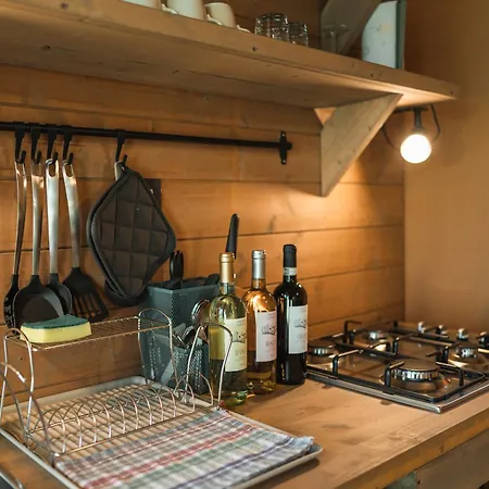 אוהל מפואר Glamping Poggio Nardini מונטלופו פיורנטינו