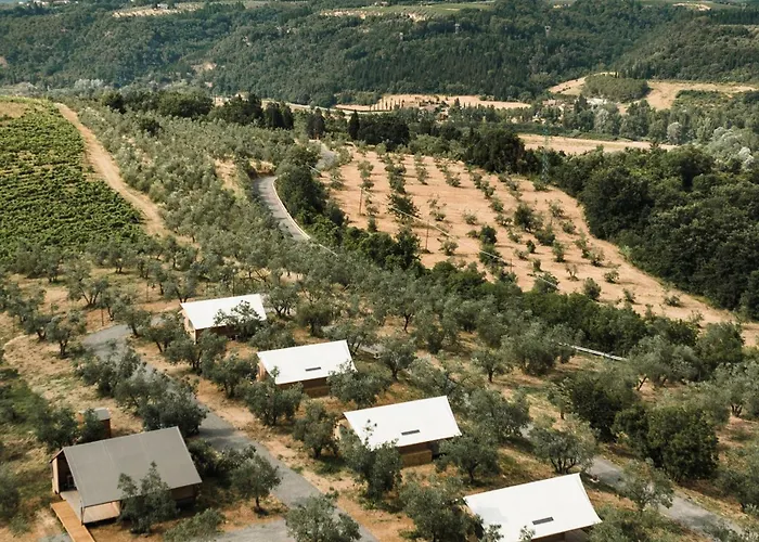 Glamping Poggio Nardini מונטלופו פיורנטינו