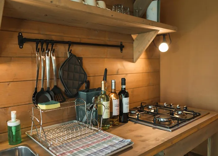 אוהל מפואר Glamping Poggio Nardini מונטלופו פיורנטינו