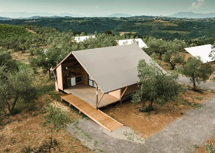 Glamping Poggio Nardini אוהל מפואר