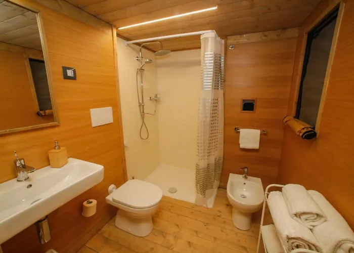 אוהל מפואר Glamping Poggio Nardini מונטלופו פיורנטינו